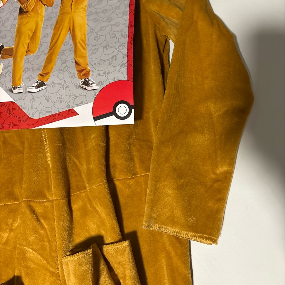 Pokemon Eevee Kids Costume - New in Package - Licensed Pokemon Costume - Picture 5 of 6